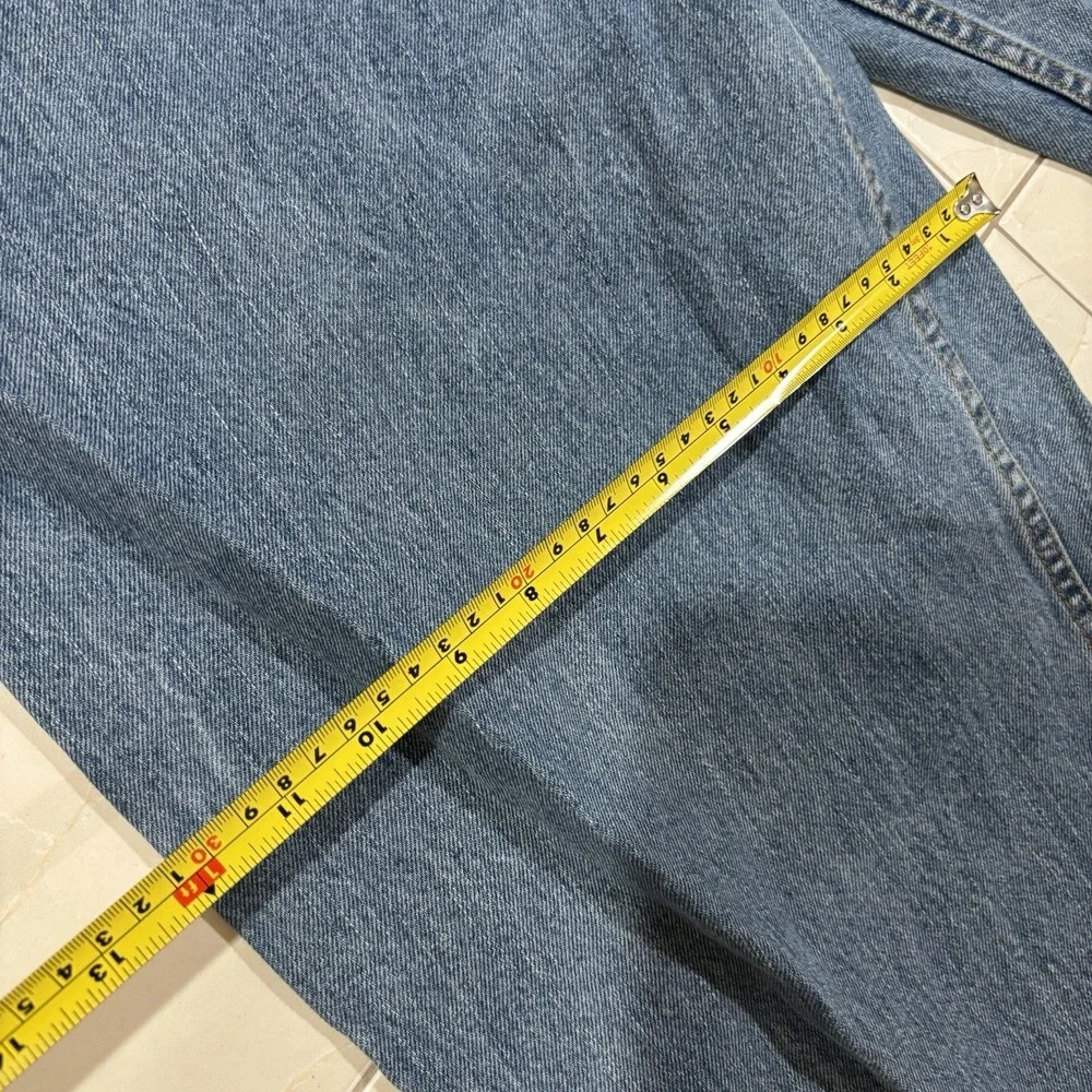 Levis levi 560
